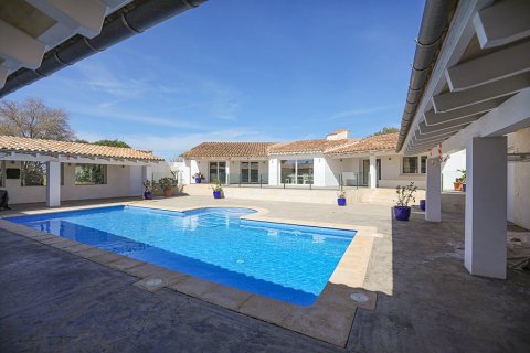 Villa till salu i Llucmajor, Mallorca, Spanien 5 sovrum, 475 kvm. Nr. 147861 - foto 6