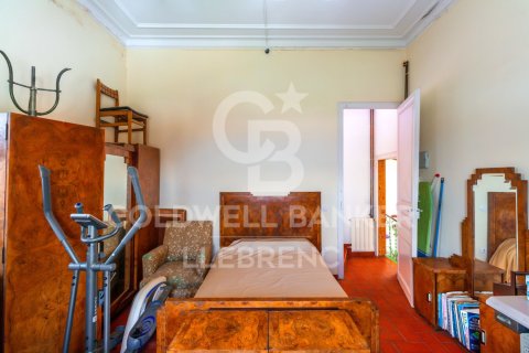 Villa for sale in Barcelona, Spain 8 bedrooms, 377 sq.m. No. 158251 - photo 19