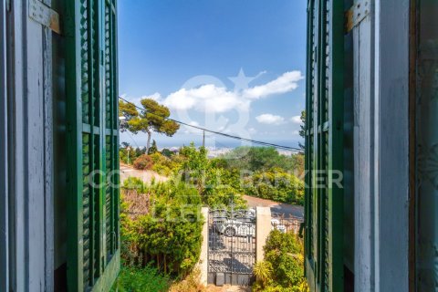 Villa for sale in Barcelona, Spain 8 bedrooms, 377 sq.m. No. 158251 - photo 11