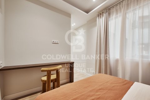 Huoneisto myytävänä Madrid, Espanja, 5 makuuhuonetta, 235 m2 No. 158254 - kuva 18