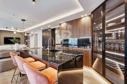 Apartment for sale in Madrid, Spain 3 bedrooms, 146 sq.m. No. 158253 - photo 12
