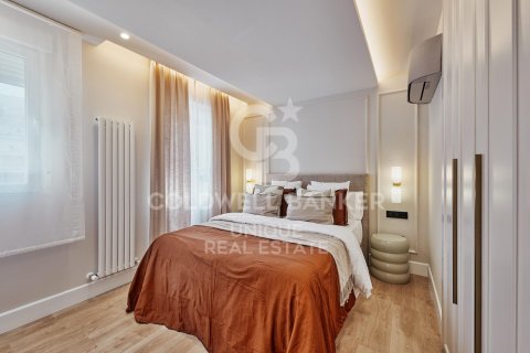 Apartment for sale in Madrid, Spain 3 bedrooms, 146 sq.m. No. 158253 - photo 24