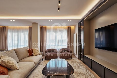 Apartment for sale in Madrid, Spain 3 bedrooms, 146 sq.m. No. 158253 - photo 3