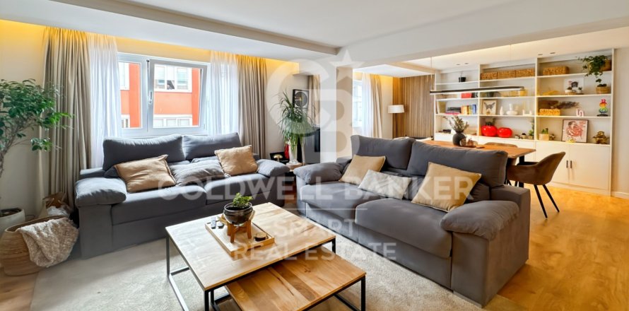 Appartamento a A Coruna, Spagna 1 camera da letto, 81 mq. N° 158255