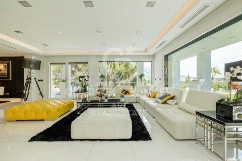 Villa till salu i Marbella, Malaga, Spanien 7 sovrum, 754 kvm. Nr. 158256 - foto 2