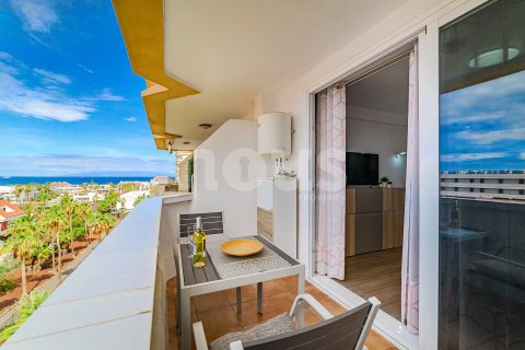 Apartment for sale in Arona, Tenerife, Spain 1 bedroom, 40 sq.m. No. 144373 - photo 2