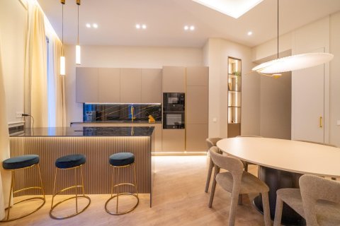 Apartment for sale in Madrid, Spain 3 bedrooms, 146 sq.m. No. 144368 - photo 9