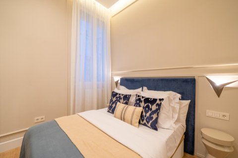 Apartment for sale in Madrid, Spain 3 bedrooms, 146 sq.m. No. 144368 - photo 29