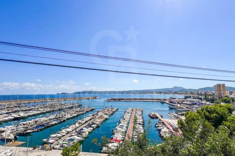 Villa en venta en Jávea, Alicante, España 4 dormitorios, 232 m2 No. 156942 - foto 2