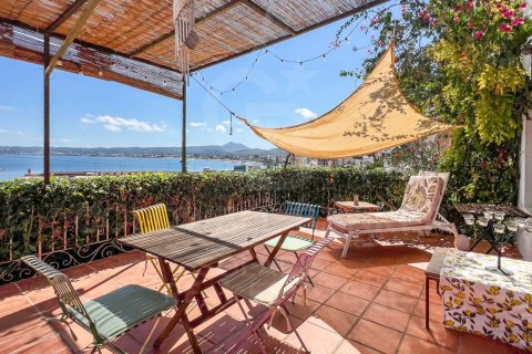 Villa en venta en Jávea, Alicante, España 4 dormitorios, 232 m2 No. 156942 - foto 3