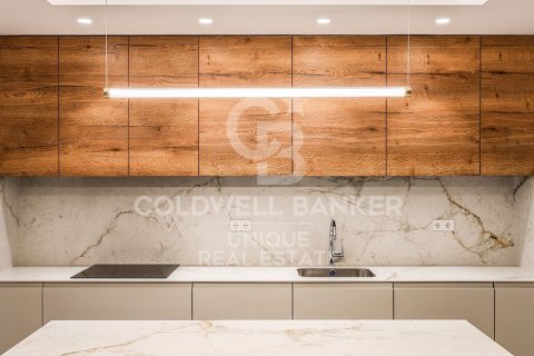 Huoneisto myytävänä Madrid, Espanja, 3 makuuhuonetta, 177 m2 No. 156943 - kuva 10