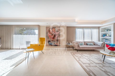 Lägenhet till salu i Barcelona, Spanien 4 sovrum, 343 kvm. Nr. 156944 - foto 6