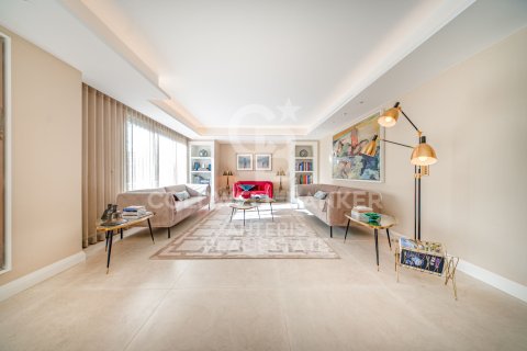 Dzīvoklis Barcelona, Spānijā 4 istabas, 343 m2 Nr. 156944