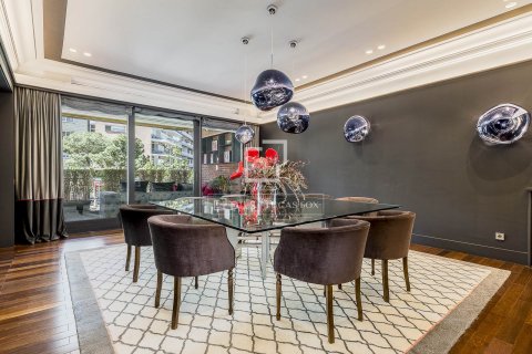 Apartment à vendre à Barcelona, Espagne, 7 chambres, 563 m2 No. 195621 - photo 25