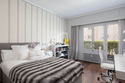 Apartment à vendre à Barcelona, Espagne, 7 chambres, 563 m2 No. 195621 - photo 24