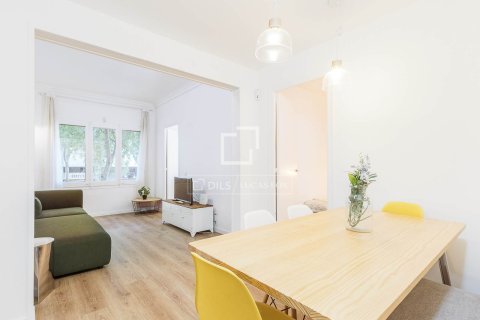 Apartment à vendre à Barcelona, Espagne, 3 chambres, 75 m2 No. 195622 - photo 6