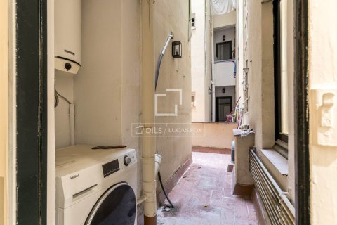 Apartment à vendre à Barcelona, Espagne, 3 chambres, 75 m2 No. 195622 - photo 28