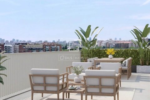 Ático en venta en Barcelona, España 4 dormitorios, 136 m2 No. 195619 - foto 4