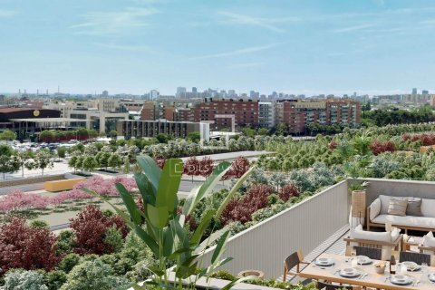 Ático en venta en Barcelona, España 4 dormitorios, 136 m2 No. 195619 - foto 2