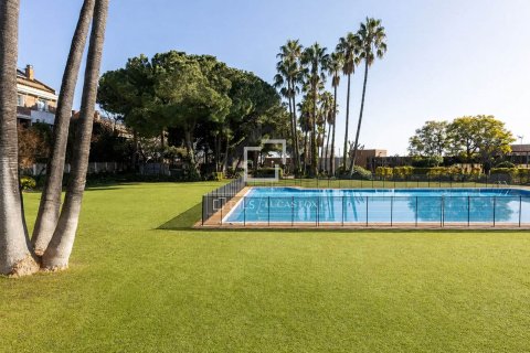Willa w Esplugues de Llobregat, Barcelona, Hiszpania 5 sypialni, 354 mkw. nr 195620