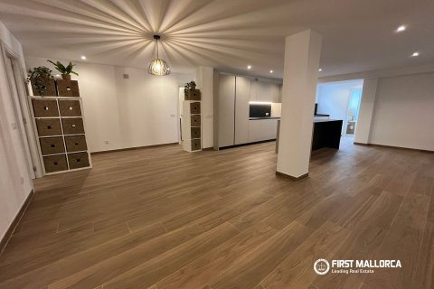 Apartamento en alquiler en Palma de Mallorca, Mallorca, España 3 dormitorios, 147 m2 No. 190536 - foto 7