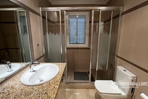Villa zur Miete in Nova Santa Ponsa, Mallorca, Spanien 5 Schlafzimmer, 450 m2 Nr. 190539 - Foto 22