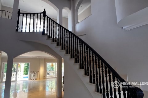 Villa zur Miete in Nova Santa Ponsa, Mallorca, Spanien 5 Schlafzimmer, 450 m2 Nr. 190539 - Foto 9