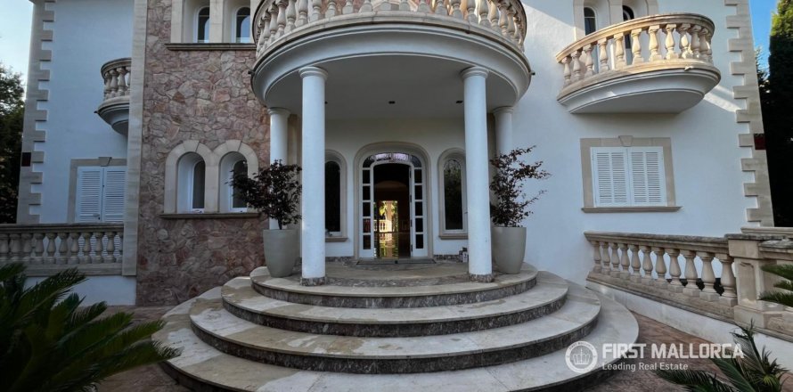 Villa in Nova Santa Ponsa, Mallorca, Spanien 5 Schlafzimmer, 450 m2 Nr. 190539