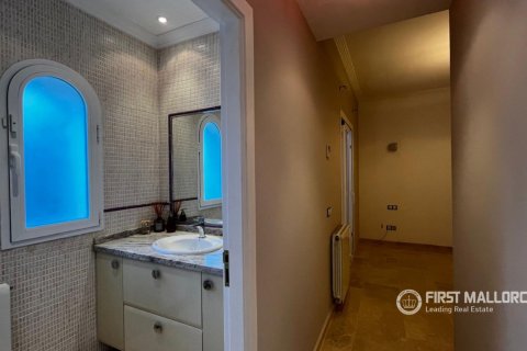 Villa zur Miete in Nova Santa Ponsa, Mallorca, Spanien 5 Schlafzimmer, 450 m2 Nr. 190539 - Foto 20