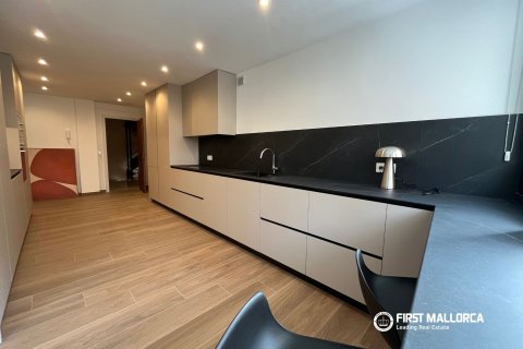 Apartment for sale in Palma de Majorca, Mallorca, Spain 3 bedrooms, 134 sq.m. No. 190534 - photo 5