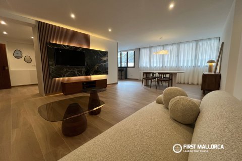 Apartamento en alquiler en Palma de Mallorca, Mallorca, España 3 dormitorios, 134 m2 No. 190533 - foto 9