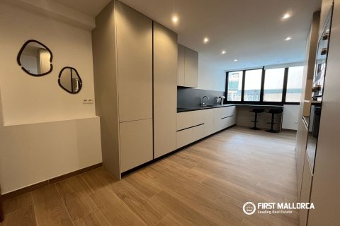 Apartamento en alquiler en Palma de Mallorca, Mallorca, España 3 dormitorios, 134 m2 No. 190533 - foto 3
