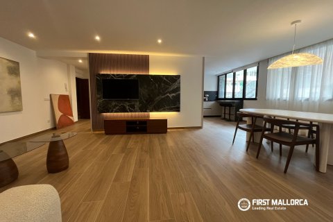 Apartamento en alquiler en Palma de Mallorca, Mallorca, España 3 dormitorios, 134 m2 No. 190533 - foto 8