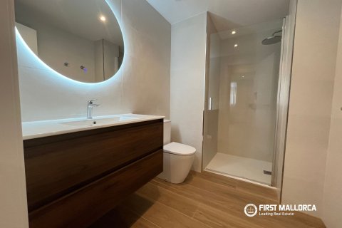Apartamento en alquiler en Palma de Mallorca, Mallorca, España 3 dormitorios, 134 m2 No. 190533 - foto 16