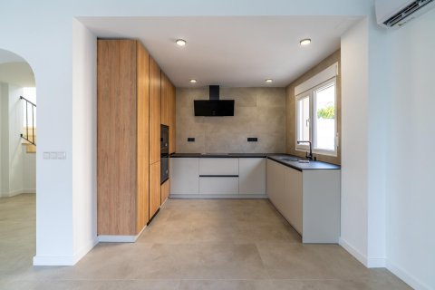 Apartament w El Campello, Alicante, Hiszpania 3 sypialnie, 246 mkw. nr 149847 – zdjęcie 20