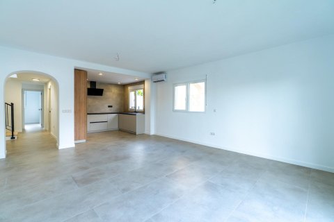 Apartament w El Campello, Alicante, Hiszpania 3 sypialnie, 246 mkw. nr 149847 – zdjęcie 13