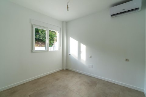 Apartament w El Campello, Alicante, Hiszpania 3 sypialnie, 246 mkw. nr 149847 – zdjęcie 24