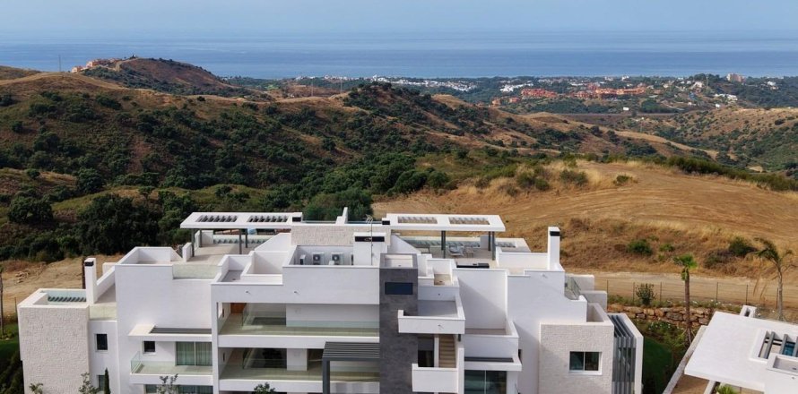 Appartamento a Ojen, Malaga, Spagna 2 camere da letto, 132 mq. N° 181357