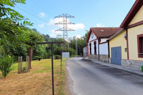Wohnung zum Verkauf in Oviedo, Asturias, Spanien 1 Schlafzimmer, 58 m2 Nr. 182851 - Foto 2