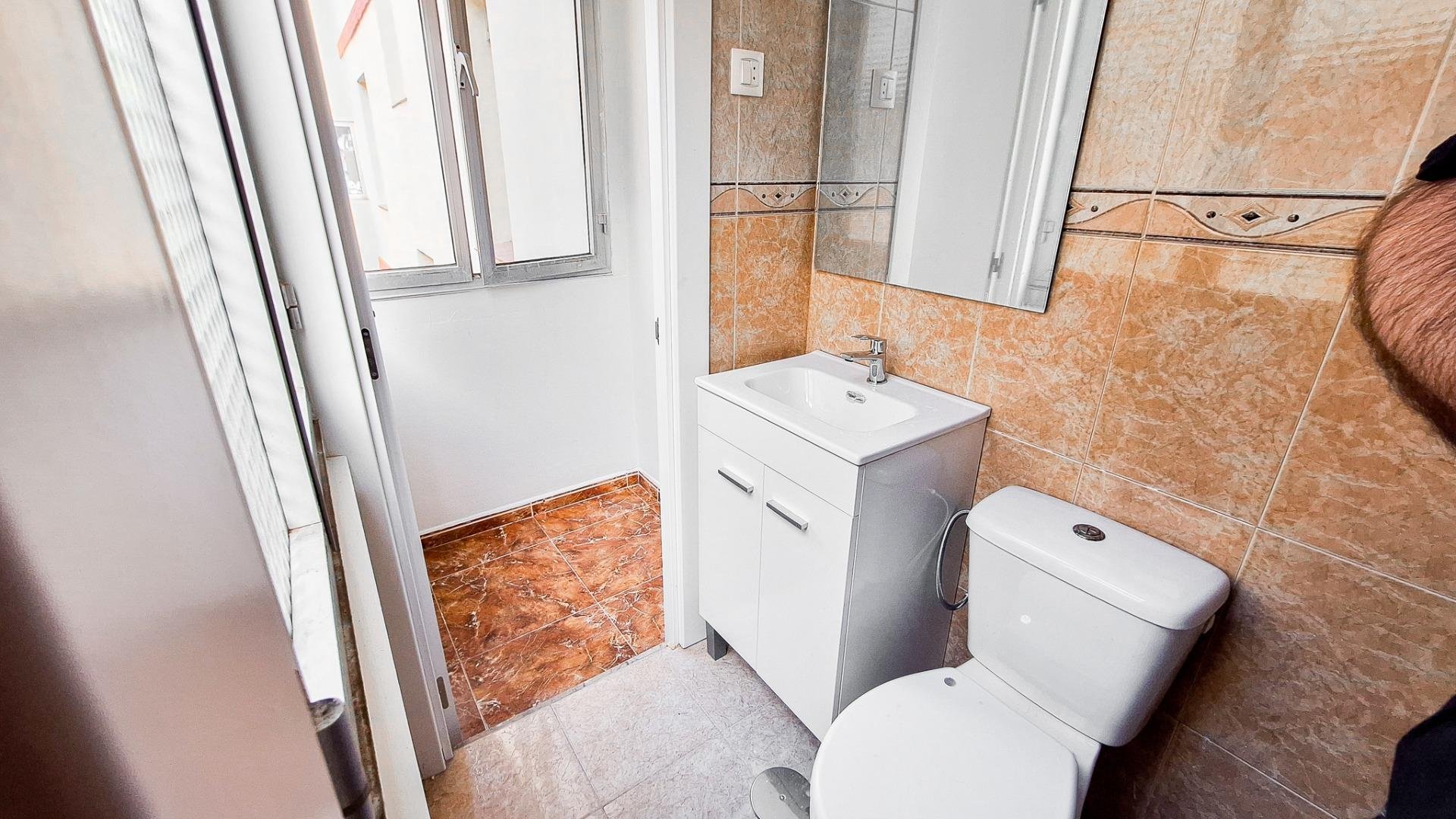 Appartamento a Oviedo, Asturias, Spagna 1 camera da letto, 58 mq. N° 182851