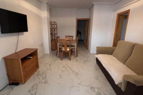 Apartment for sale in Torrevieja, Alicante, Spain 2 bedrooms, 68 sq.m. No. 182853 - photo 2