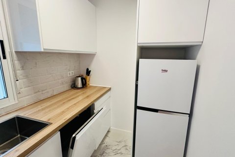 Apartment for sale in Torrevieja, Alicante, Spain 2 bedrooms, 68 sq.m. No. 182853 - photo 6