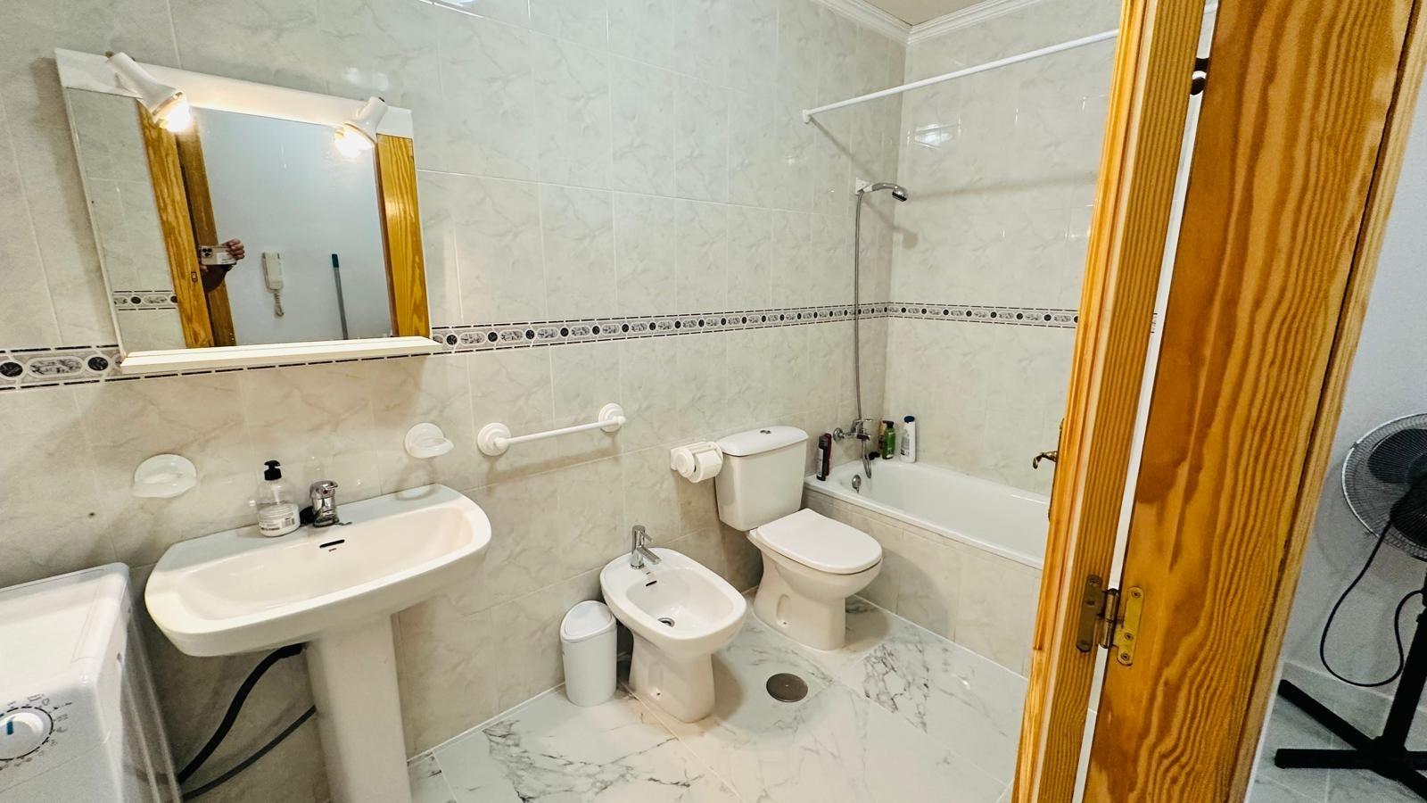 Apartament w Torrevieja, Alicante, Hiszpania 2 sypialnie, 68 mkw. nr 182853