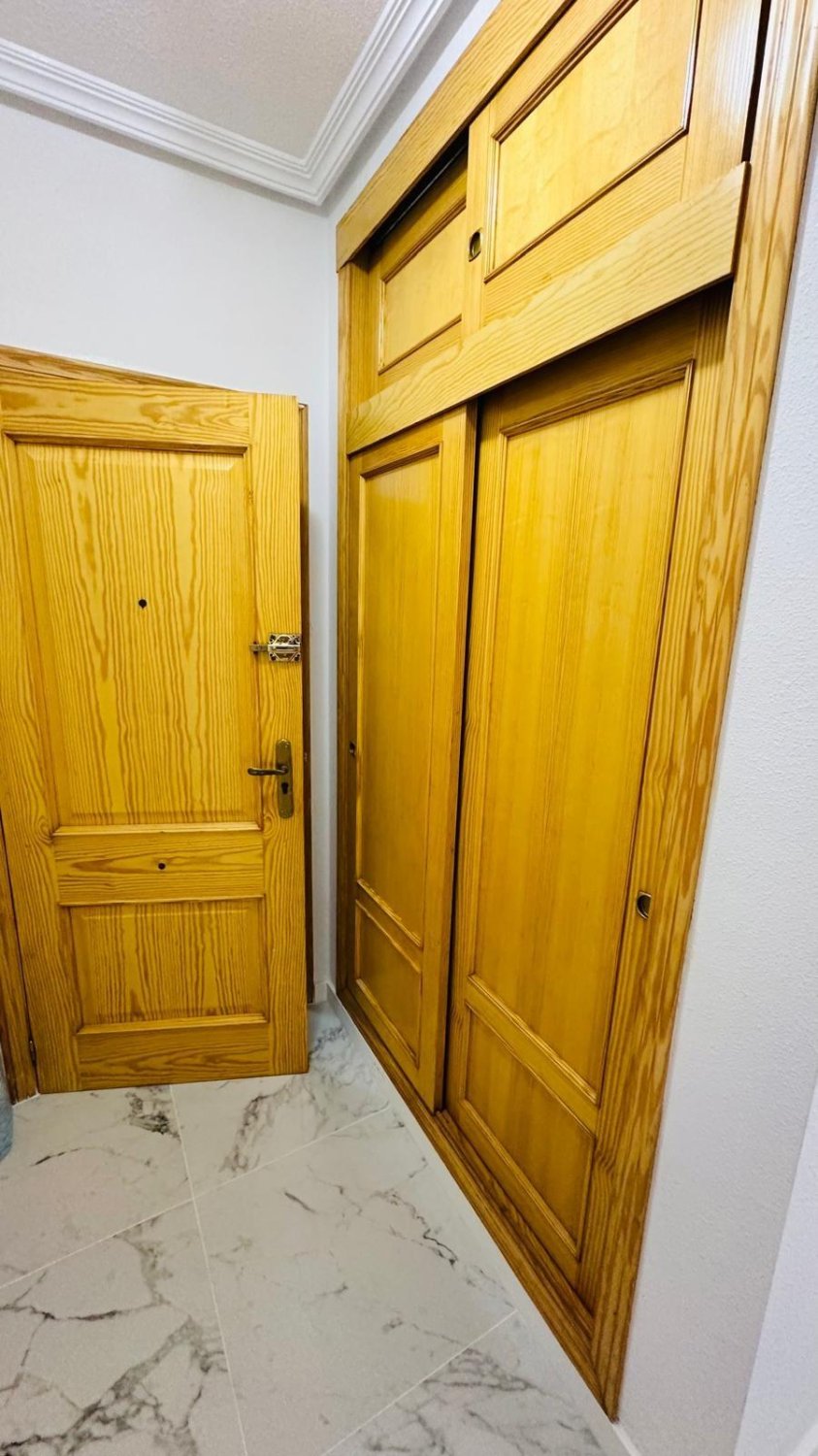 Apartament w Torrevieja, Alicante, Hiszpania 2 sypialnie, 68 mkw. nr 182853