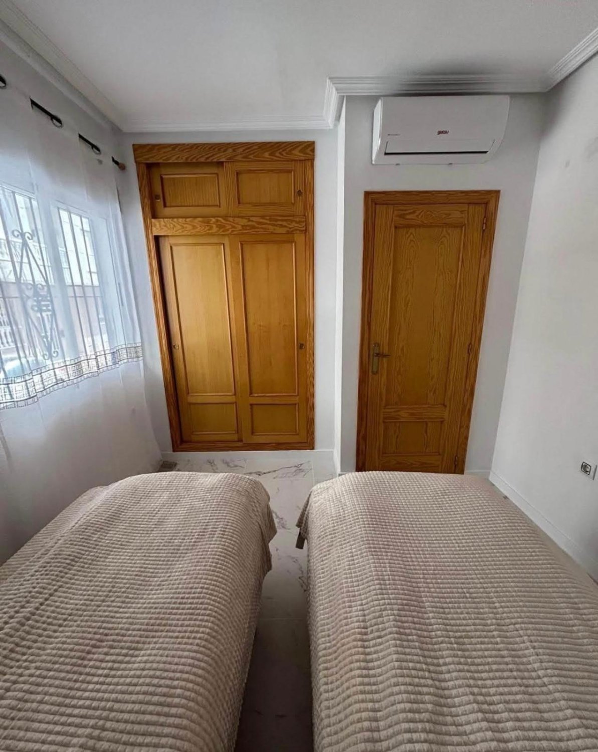 Apartament w Torrevieja, Alicante, Hiszpania 2 sypialnie, 68 mkw. nr 182853
