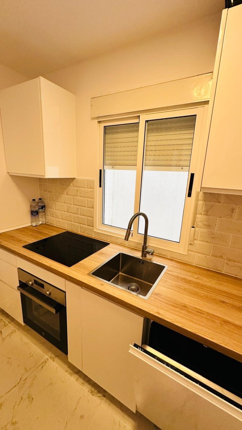 Apartament w Torrevieja, Alicante, Hiszpania 2 sypialnie, 68 mkw. nr 182853