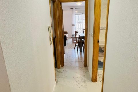 Apartment for sale in Torrevieja, Alicante, Spain 2 bedrooms, 68 sq.m. No. 182853 - photo 15