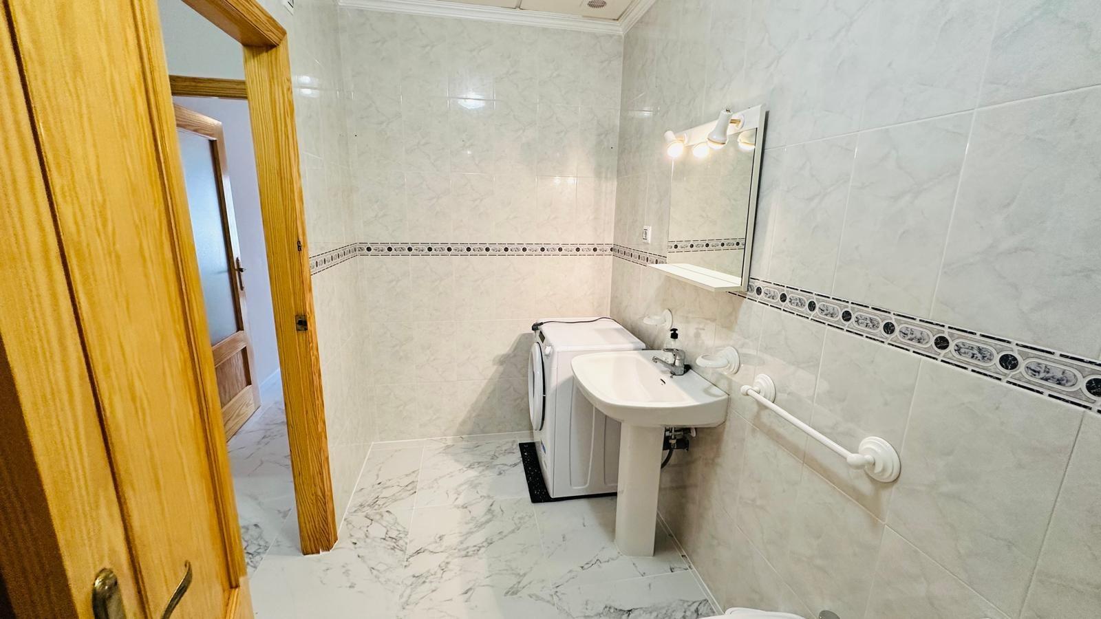 Apartament w Torrevieja, Alicante, Hiszpania 2 sypialnie, 68 mkw. nr 182853
