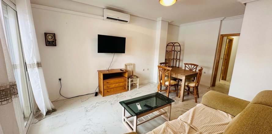 Appartamento a Torrevieja, Alicante, Spagna 2 camere da letto, 68 mq. N° 182853