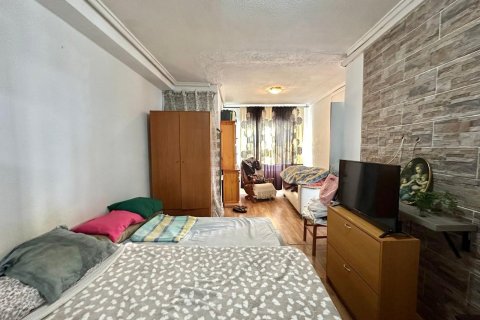 Apartamento en venta en Torrevieja, Alicante, España 2 dormitorios, 101 m2 No. 182848 - foto 20